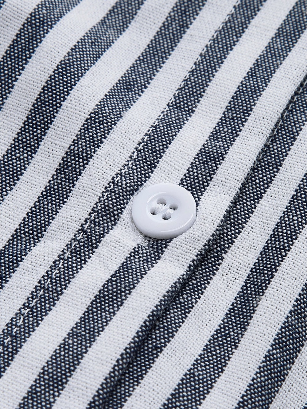 *NWT* Cotton and Linen Pinstripe Loose Shirt - Picture 8 of 9